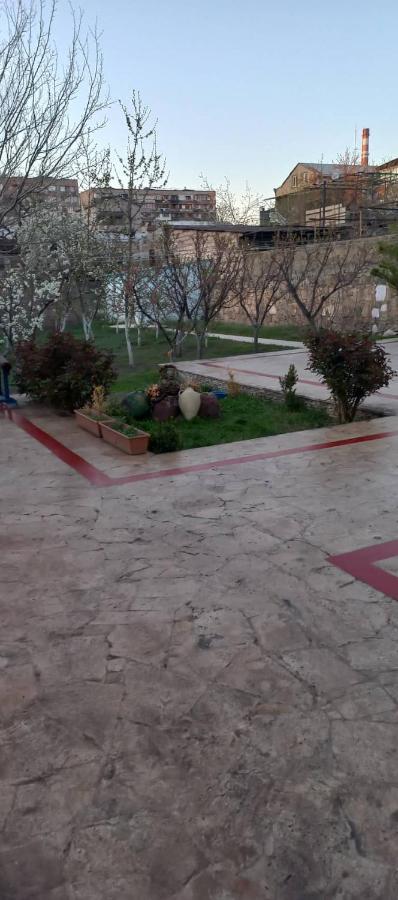 Bonjour House Yerevan Exterior foto
