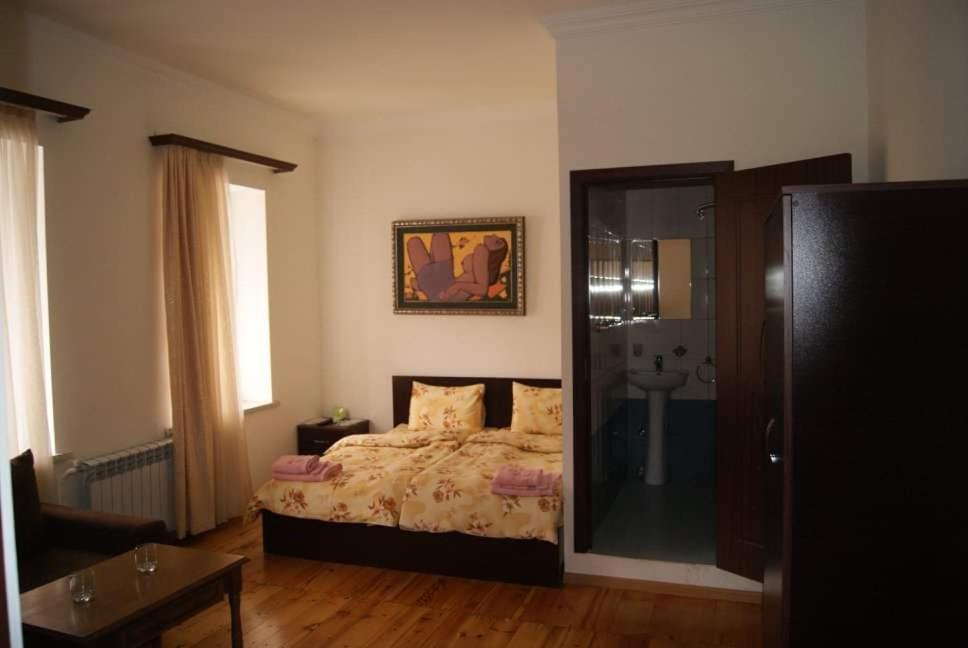 Bonjour House Yerevan Exterior foto